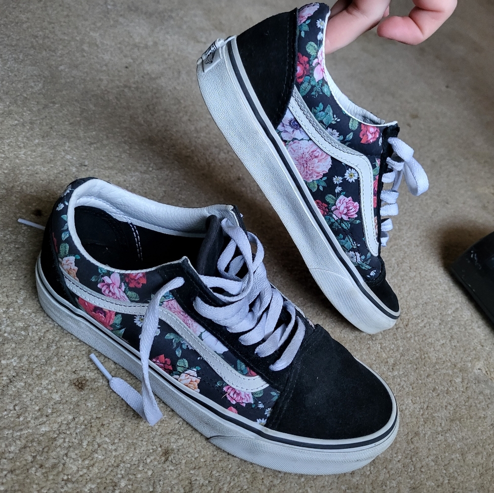 Floral Vans